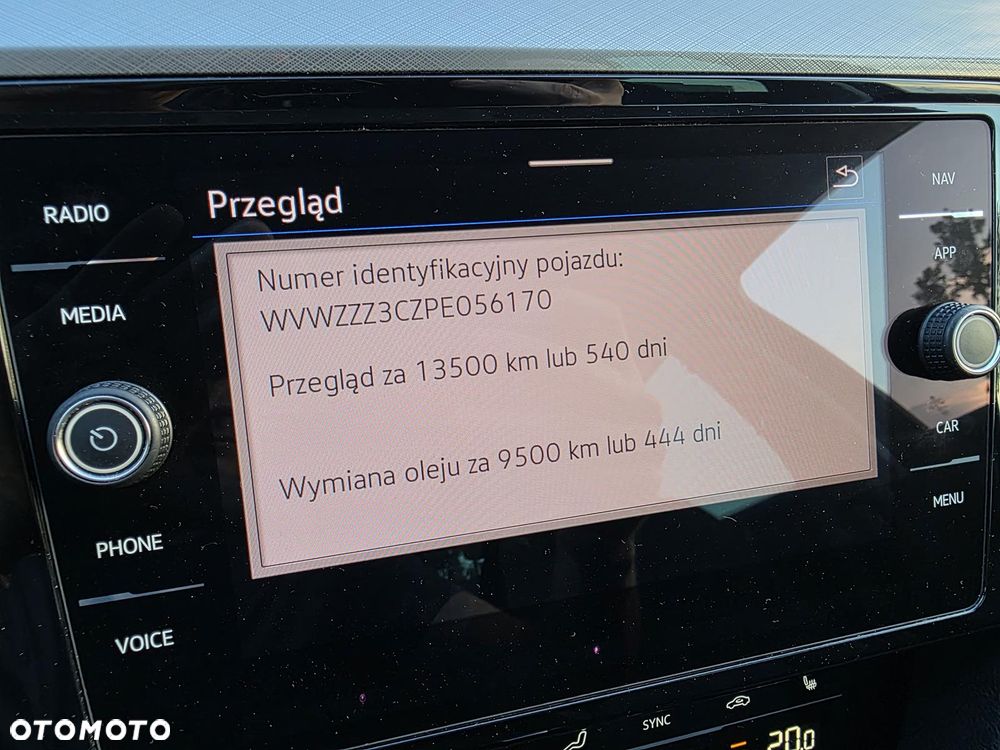 Volkswagen Passat Variant 2.0 TDI EVO Business DSG - 17