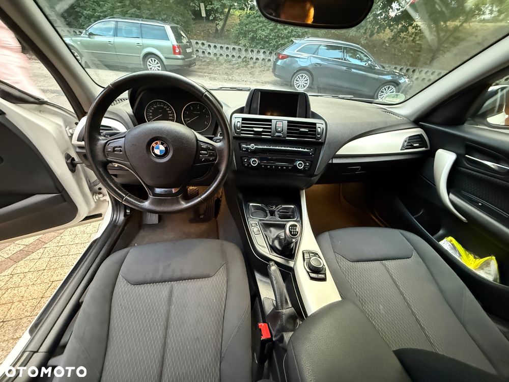 BMW Seria 1 116d - 16