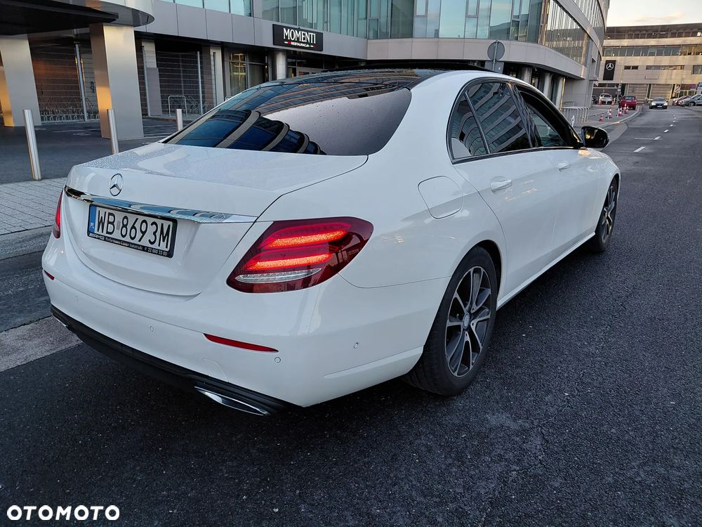 Mercedes-Benz Klasa E 220 d 9G-TRONIC - 15