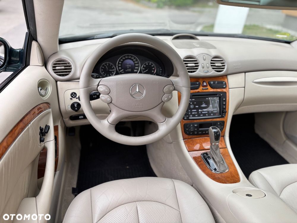 Mercedes-Benz CLK 320 Elegance - 21