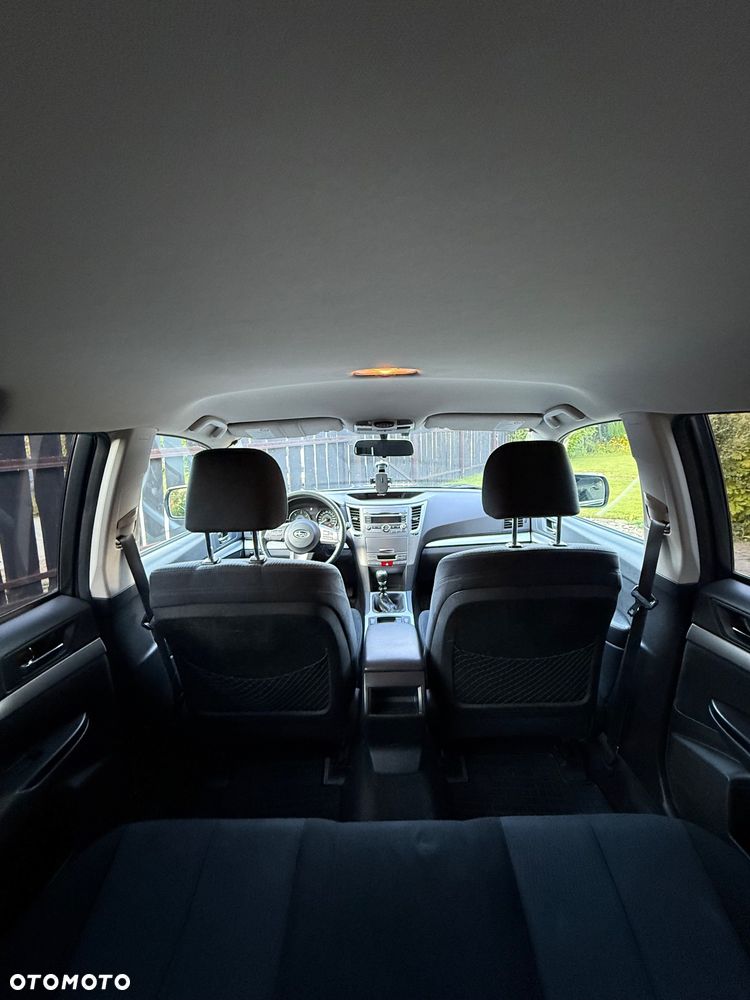 Subaru Outback 2.0 D VA - 24