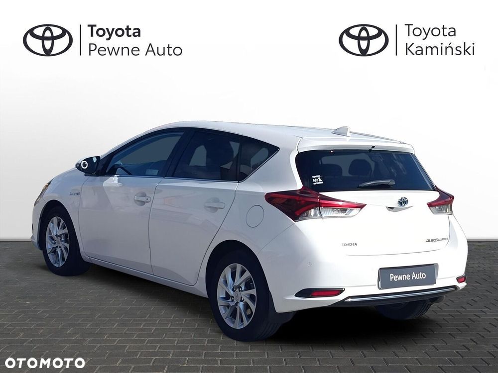 Toyota Auris - 3