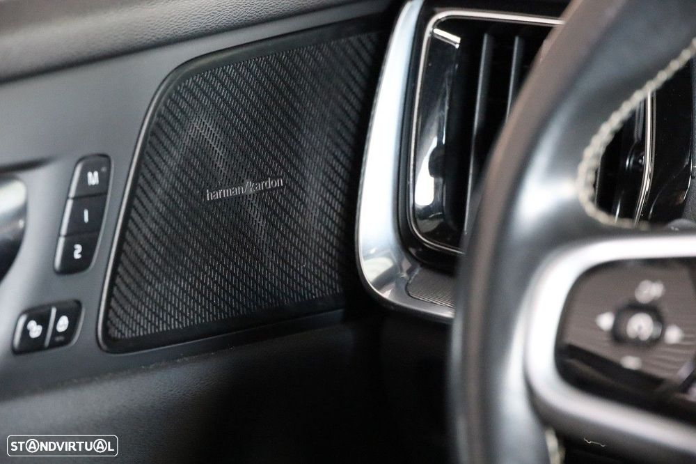 Volvo V60 2.0 B4 R-Design Geartronic - 14