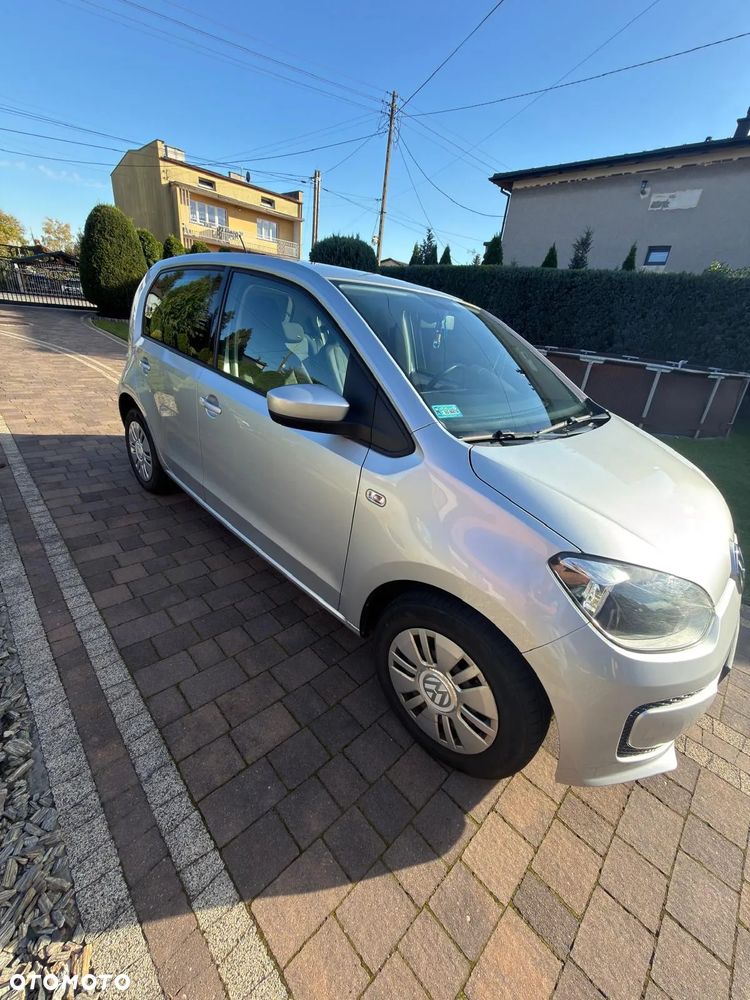 Volkswagen Up 2013 photo 3