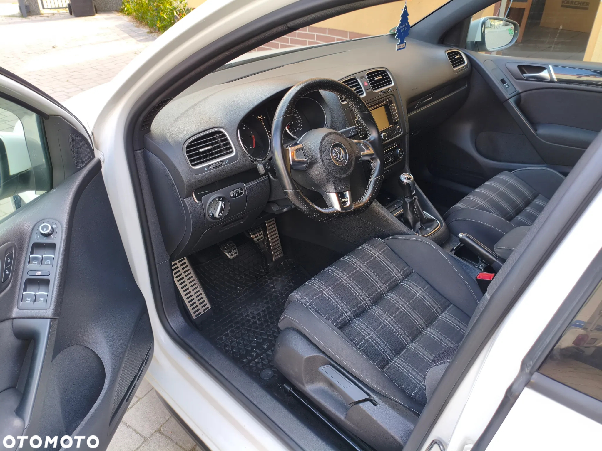 Volkswagen Golf VI 2.0 TDI GTD - 26