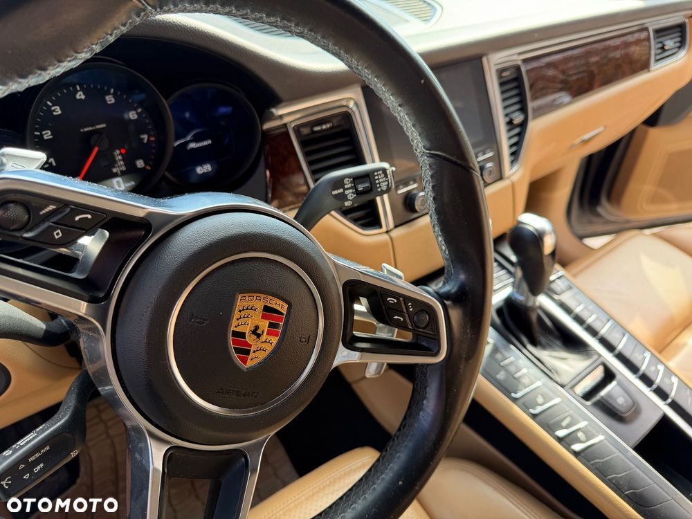 Porsche Macan Standard - 13