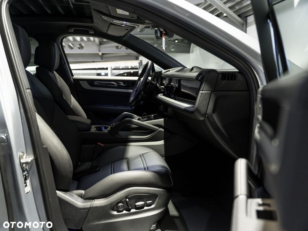 Porsche Cayenne E-Hybrid PHEV - 28