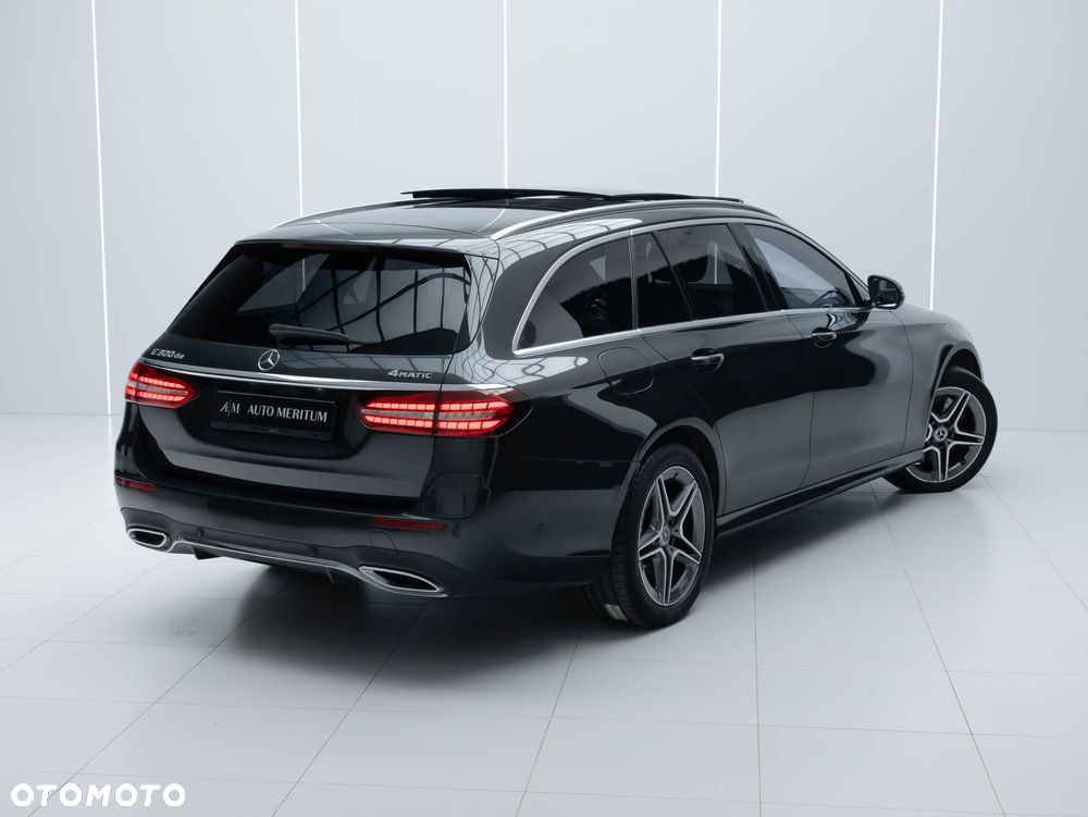 Mercedes-Benz Klasa E 300 de PHEV 4-Matic Avantgarde 9G-Tronic - 6