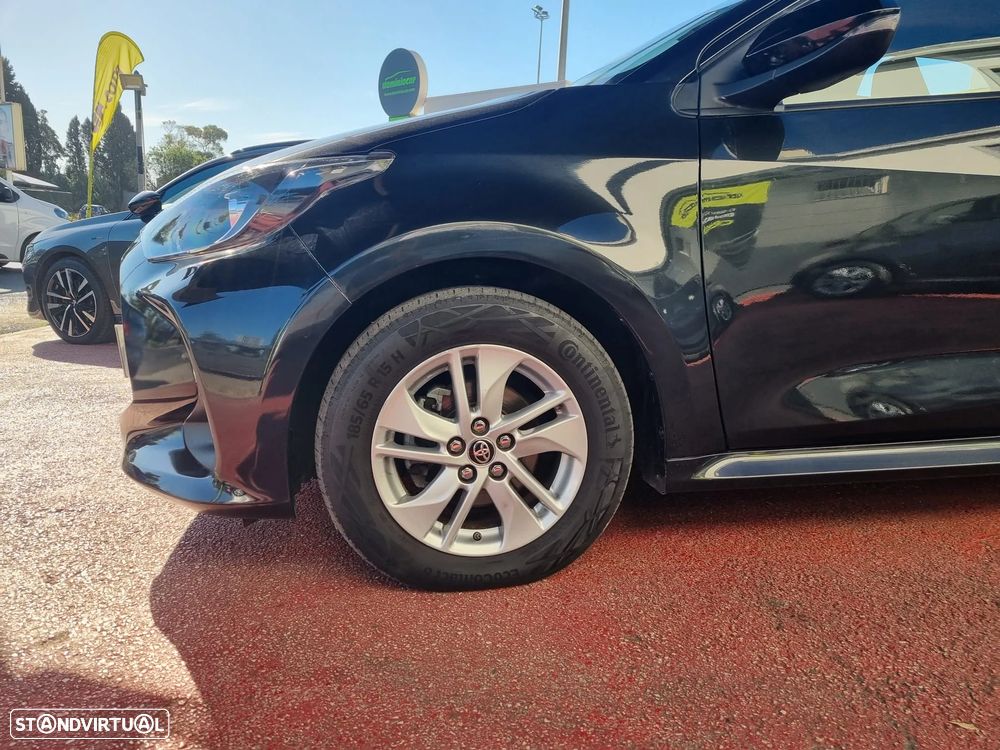 Toyota Yaris 1.0 VVT-i Comfort Plus - 2