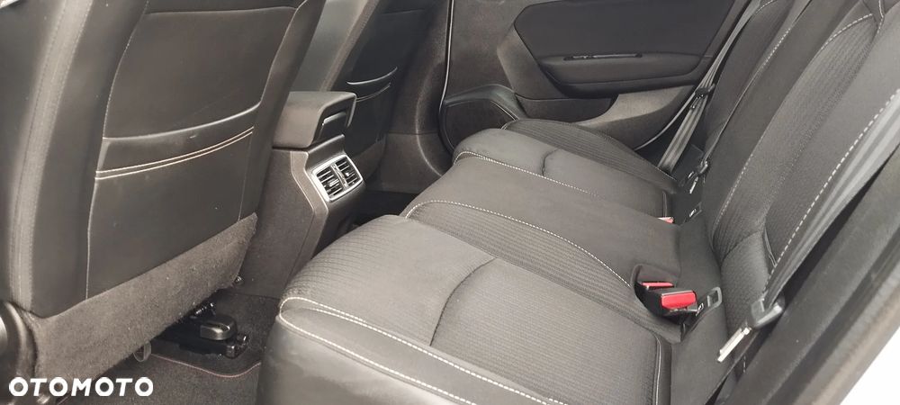 Renault Megane 1.5 Blue dCi Intens - 7