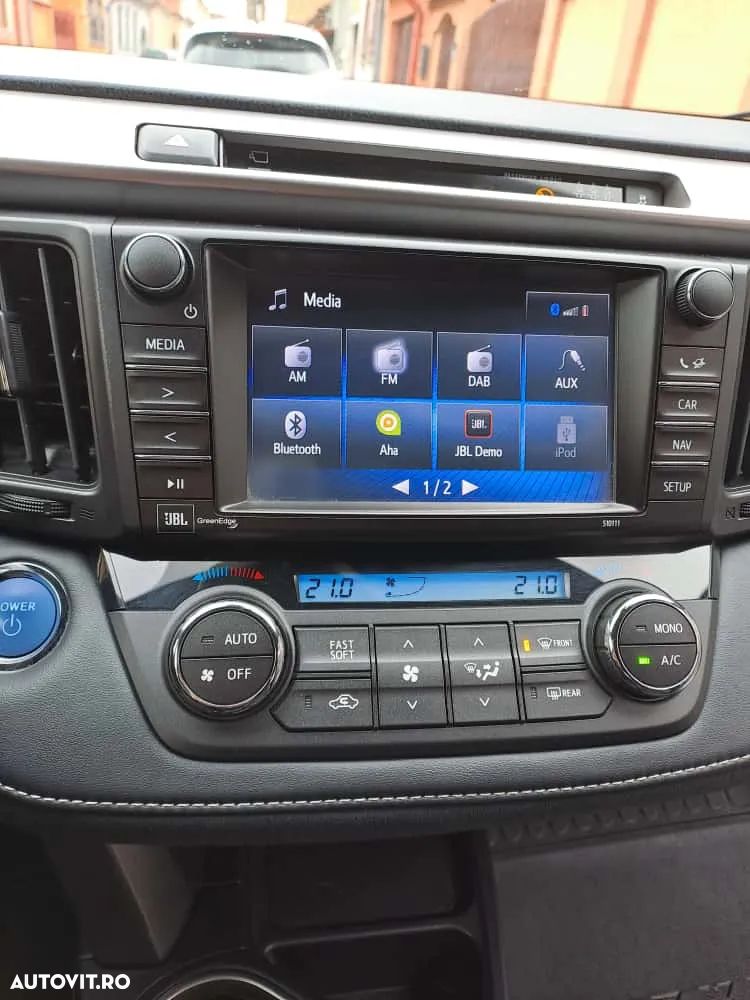 Toyota RAV4 - 19