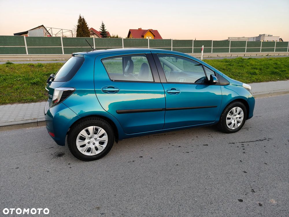 Toyota Yaris 1.33 Sol - 31