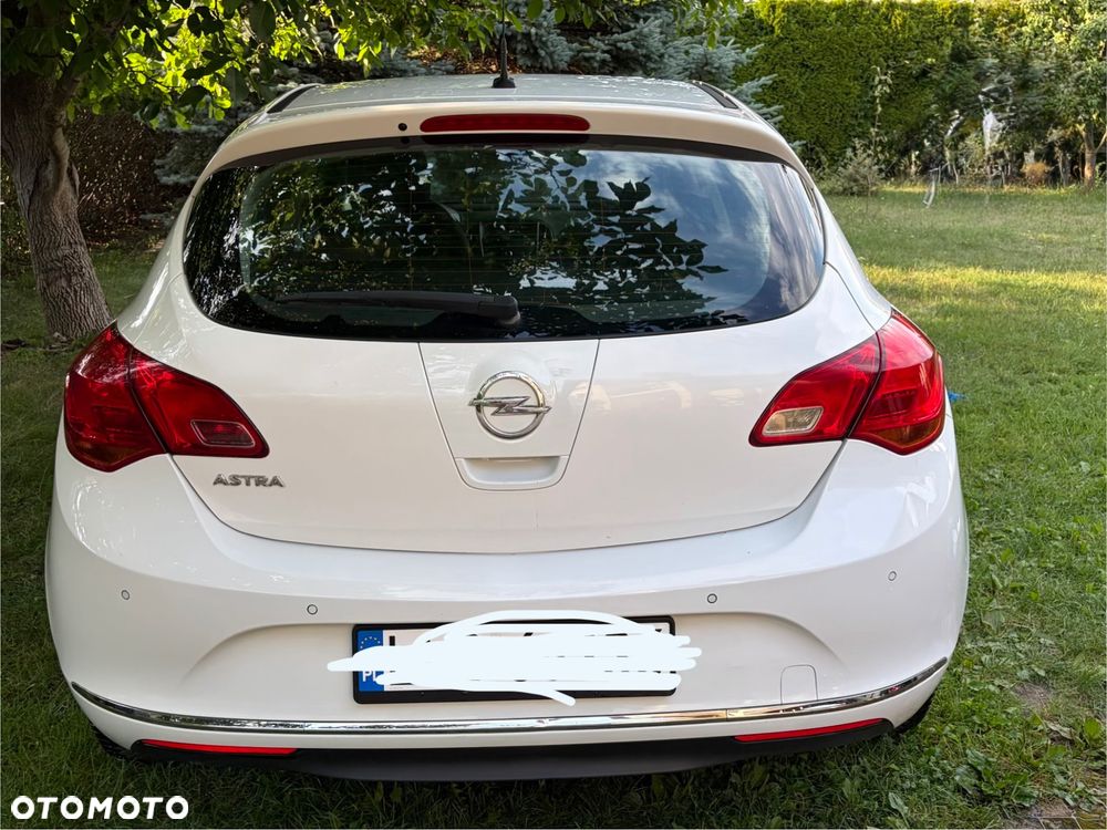 Opel Astra 1.4 Enjoy - 11