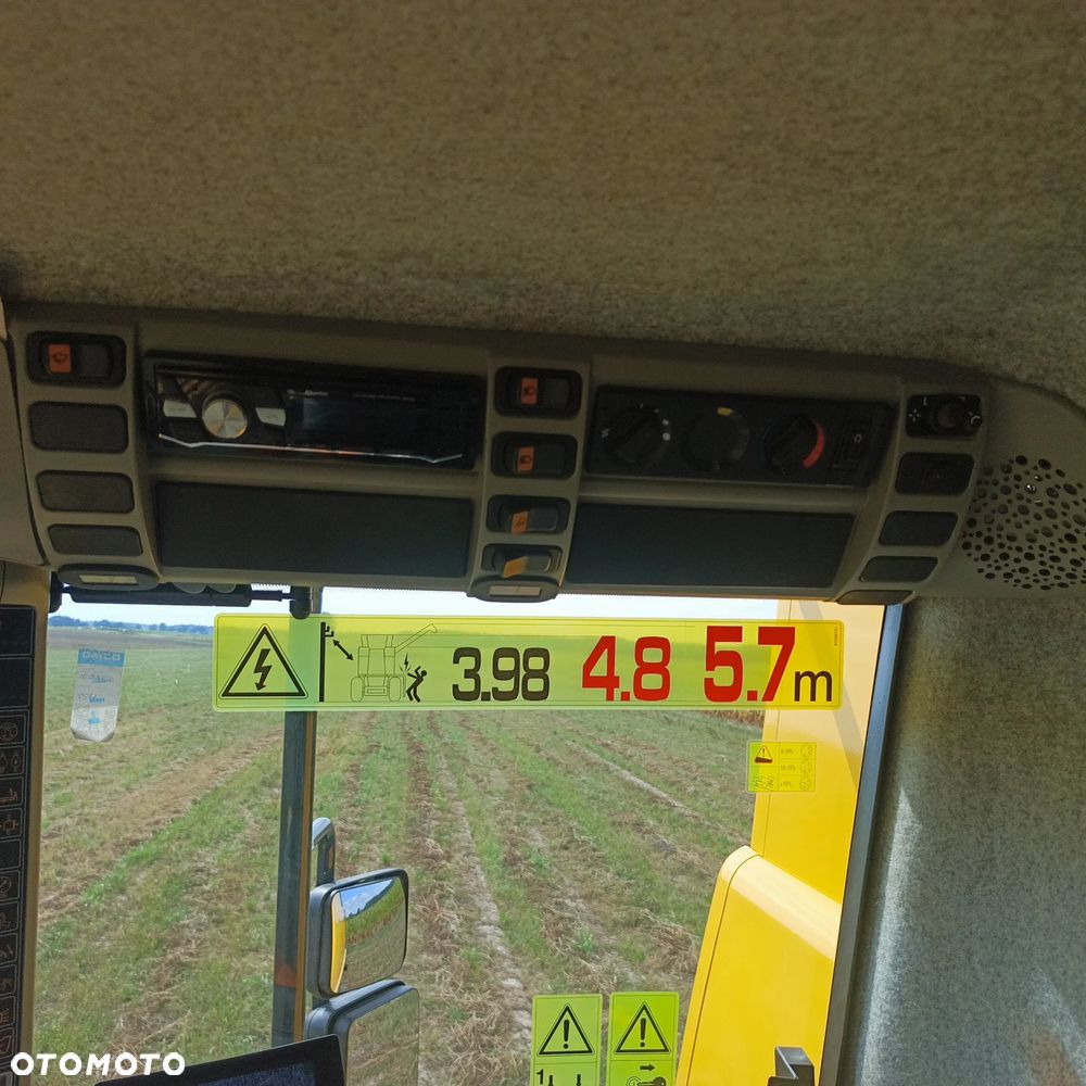 New Holland CSX 7080 - 21