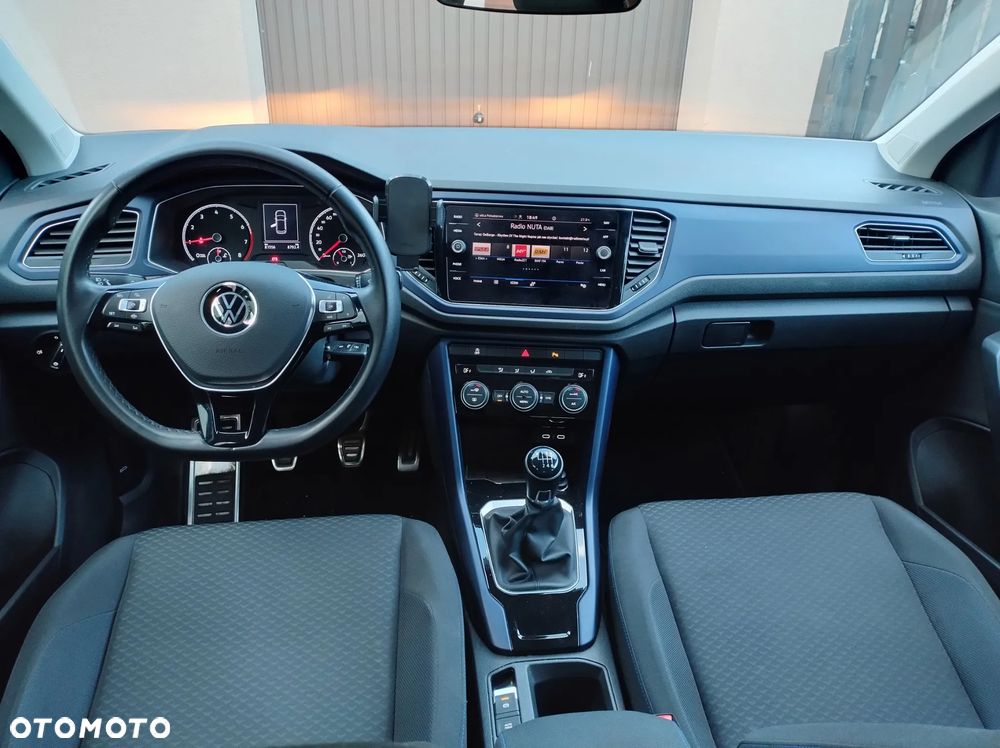 Volkswagen T-Roc - 27