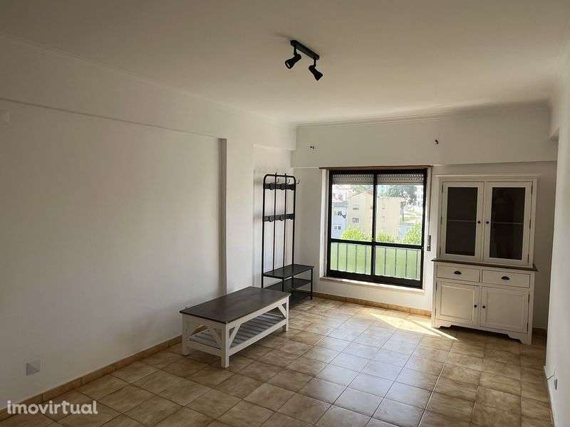 Apartamento T1+1 - Grande imagem: 4/9