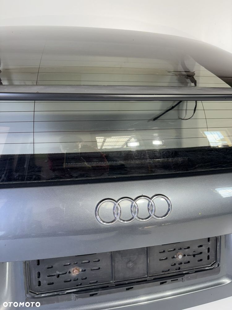 TYLNA KLAPA BAGAZNIKA LOTKA SZYBA TYLNA MASKA BAGAŻNIKA Audi A2 LX7Z - 7