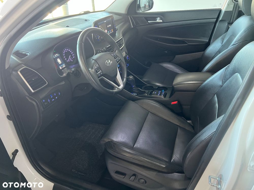 Hyundai Tucson - 11
