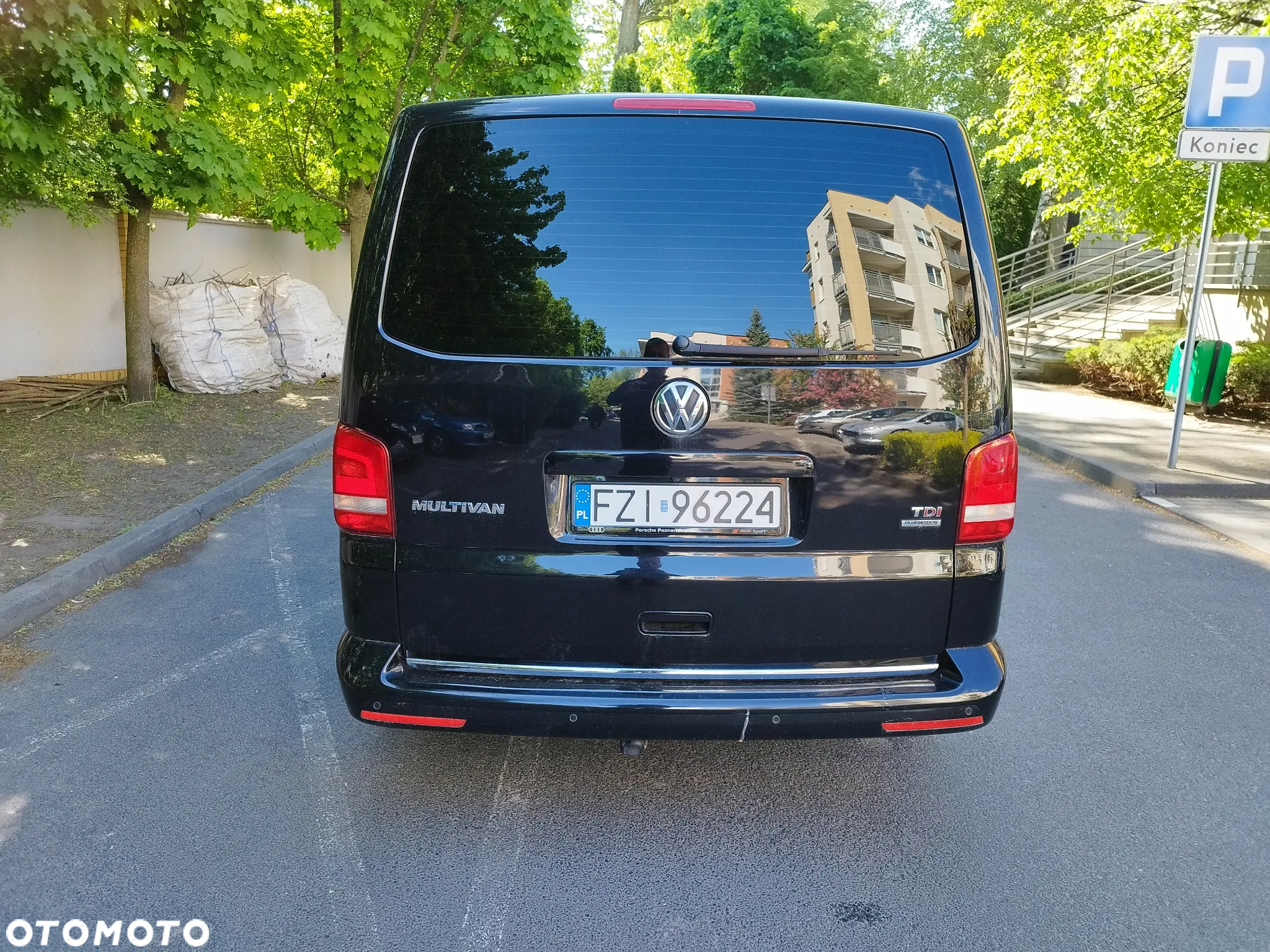 Volkswagen Multivan - 4