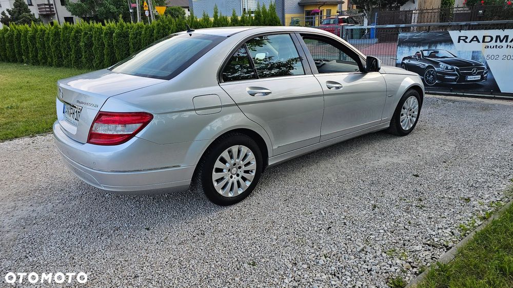 Mercedes-Benz Klasa C 180 Kompressor - 28