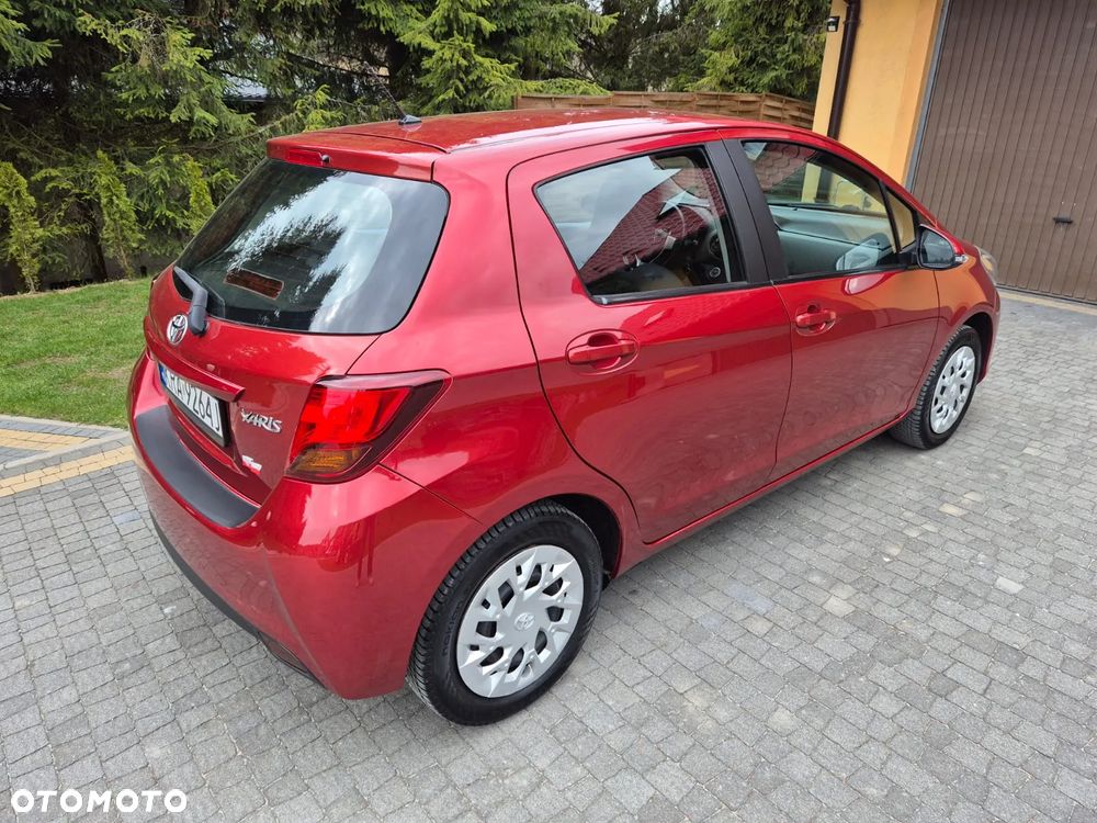 Toyota Yaris - 4