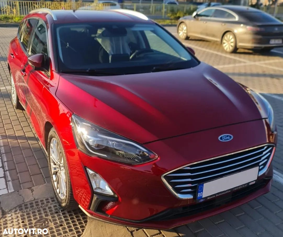 Ford Focus 1.0 EcoBoost Titanium Business - 1