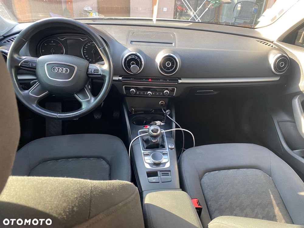 Audi A3 Sportback - 5