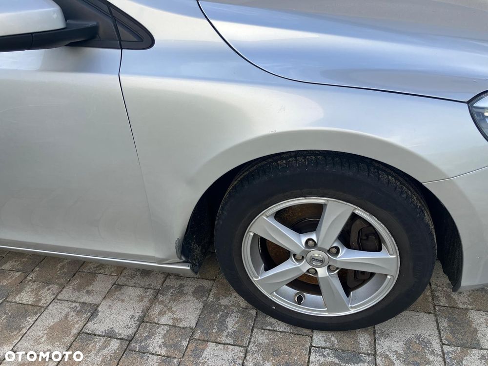 Volvo V40 D3 Drive-E R-Design Kinetic - 27
