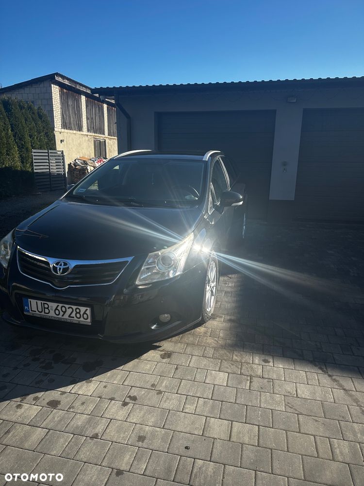 Toyota Avensis 2.0 D-4D 2010 - 7