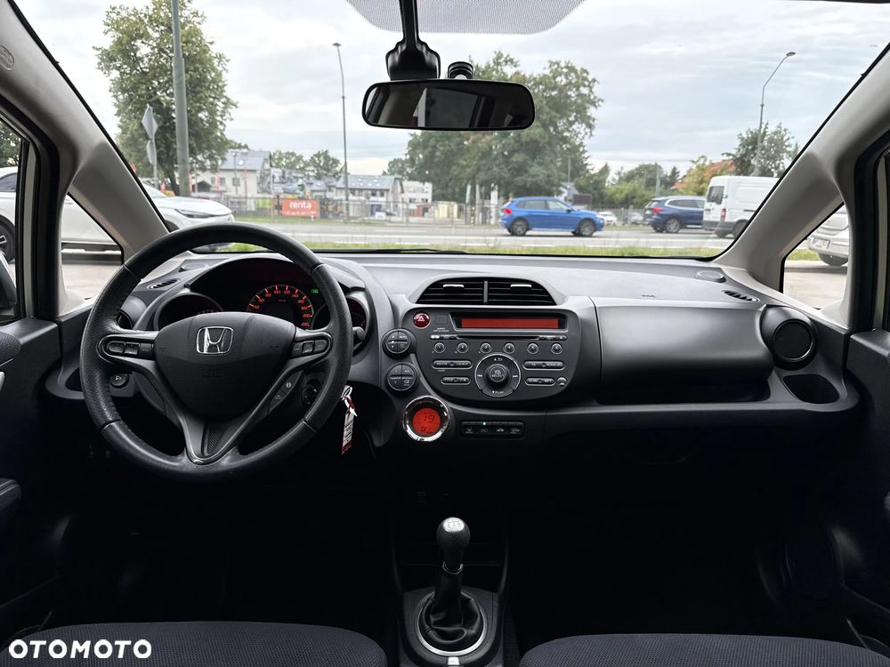 Honda Jazz 1.4 Executive - 21