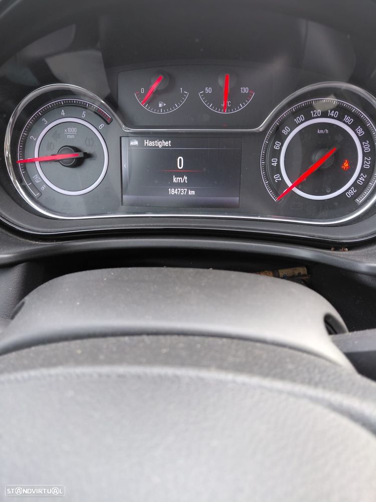 Opel Insignia Sports Tourer 2.0 CDTi Selection S/S - 10