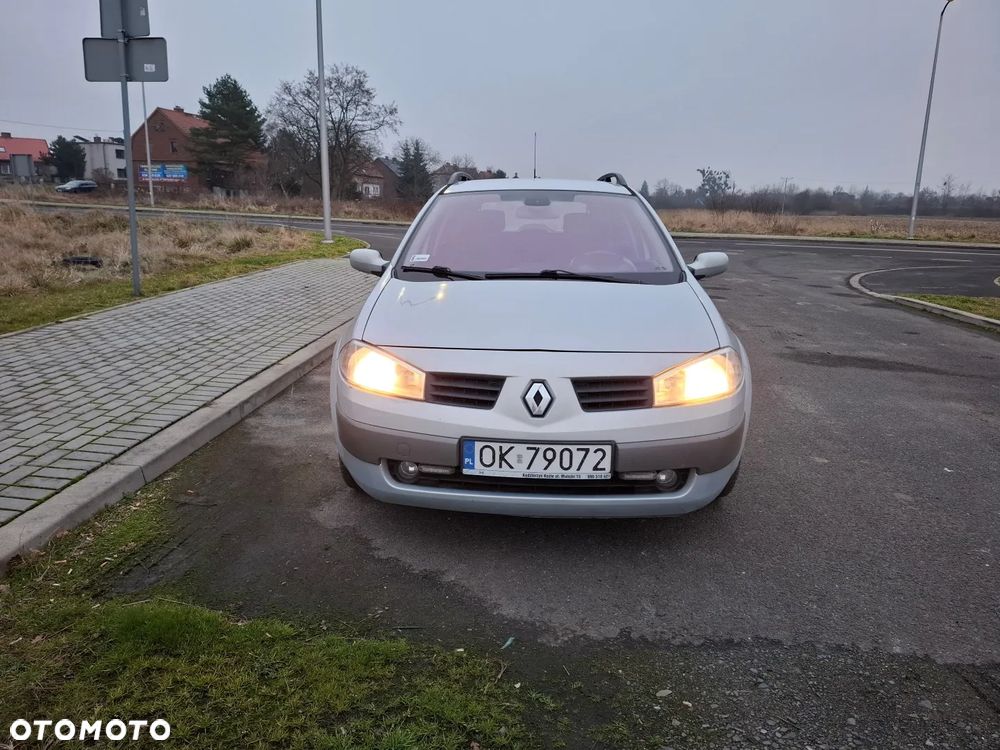 Renault Megane 1.6 16V Dynamique - 4