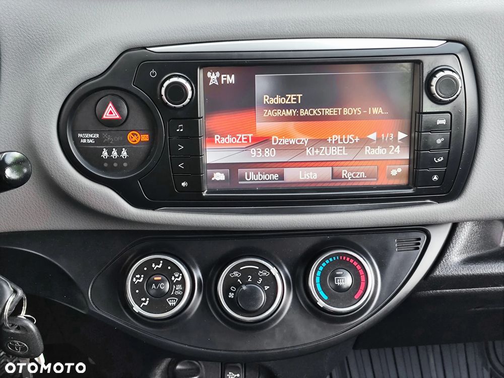 Toyota Yaris 1.33 Premium - 21