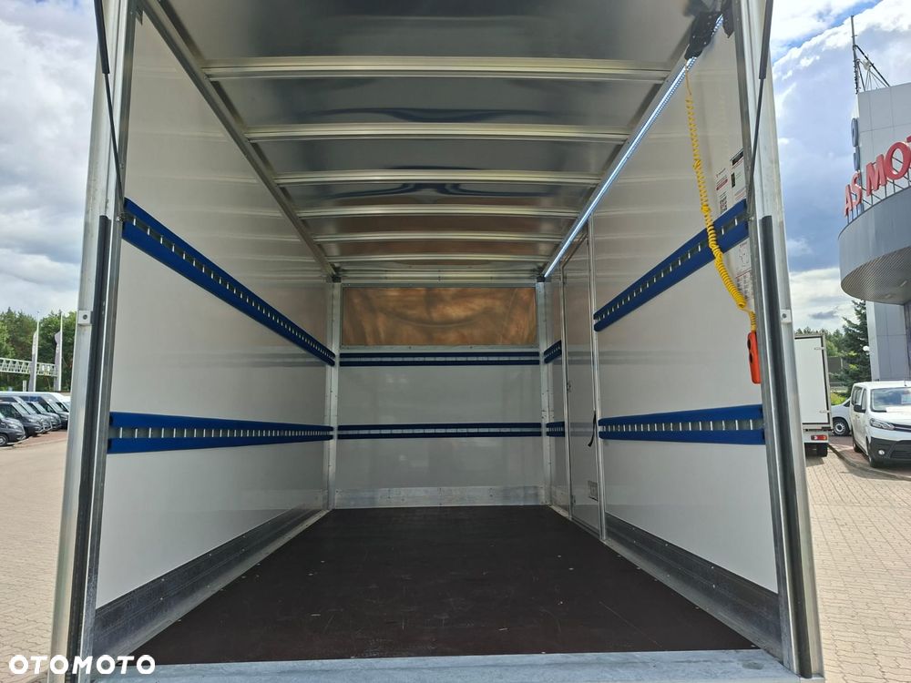 Iveco 35C16 Automat Kontener z Winda 8ep Silnik 3L Bliźniaki Drzwi Boczne - 17