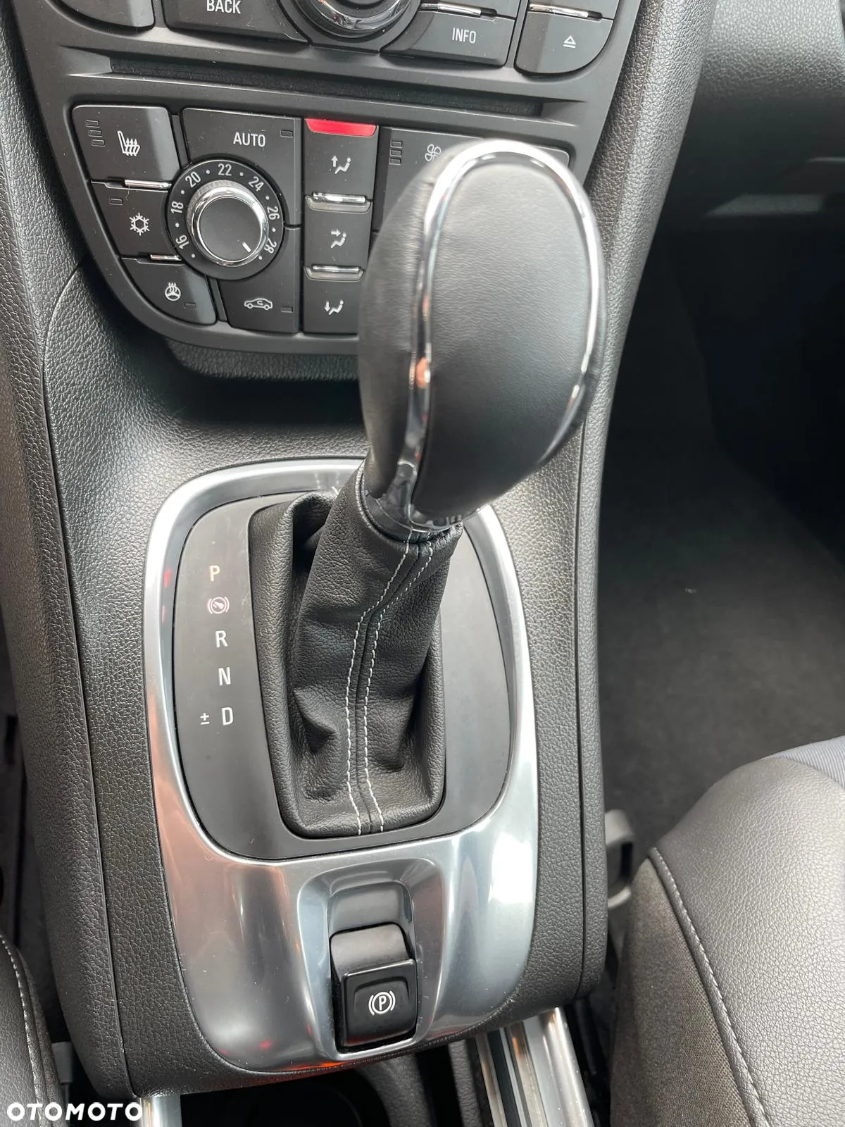 Opel Meriva - 12
