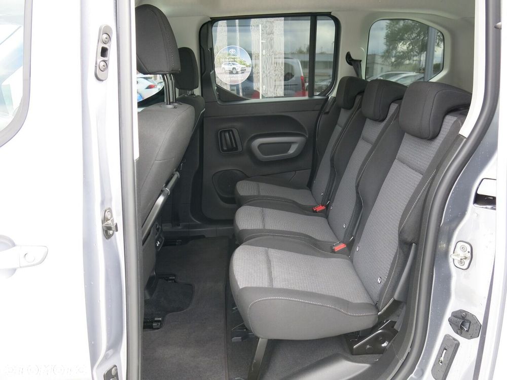 Toyota Proace City Verso 1.5 D-4D Family - 11