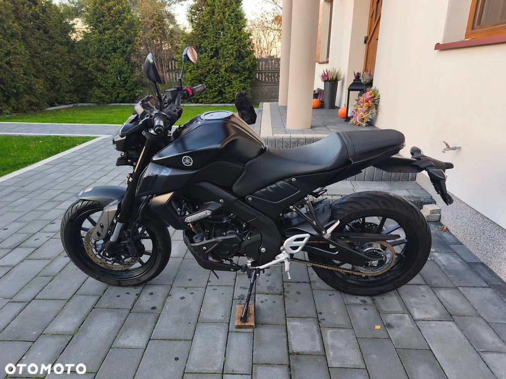 Yamaha MT - 7