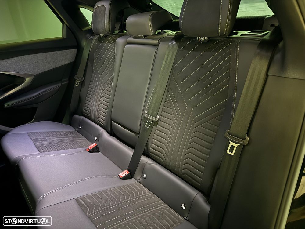 Peugeot 3008 1.2 Hybrid GT e-DCS6 - 18