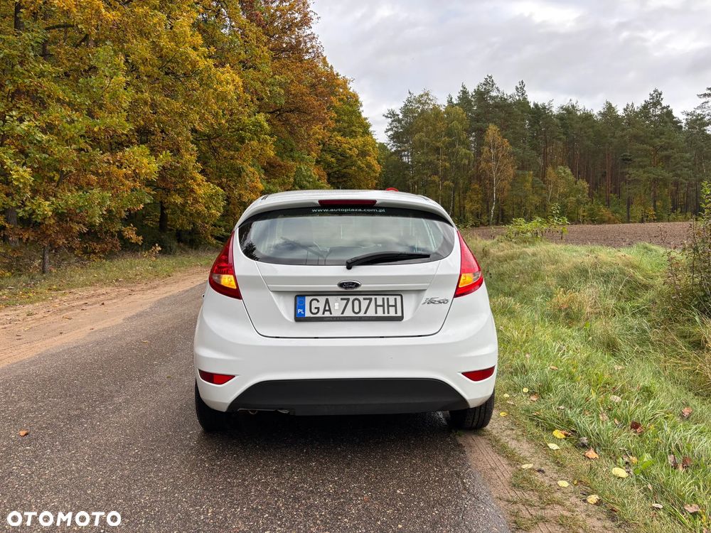 Ford Fiesta - 3