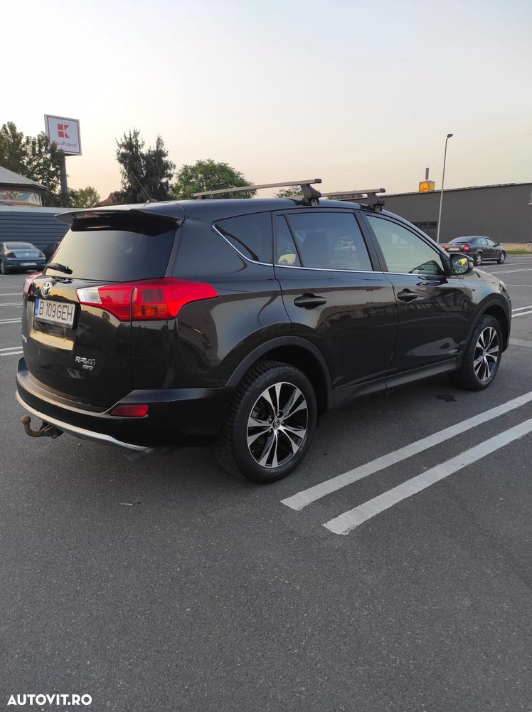 Toyota RAV4 2.0 D-4D 4WD Comfort - 5
