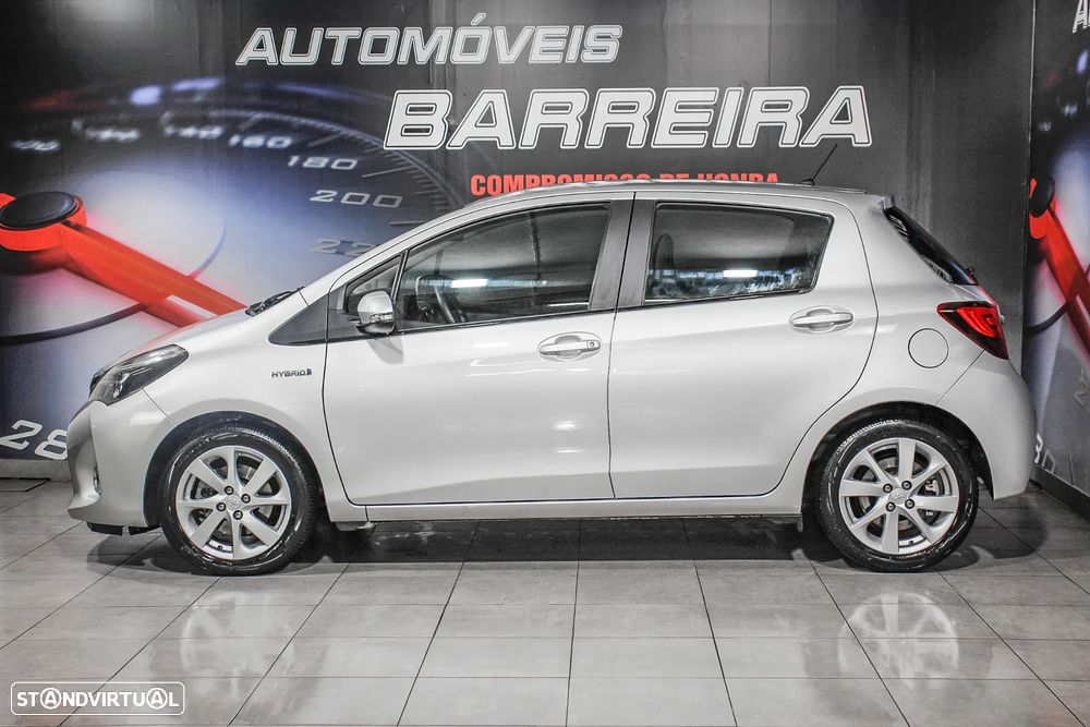 Toyota Yaris 1.5 HSD Sport - 9