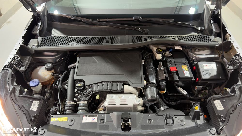 Peugeot 2008 1.2 PureTech Active - 30