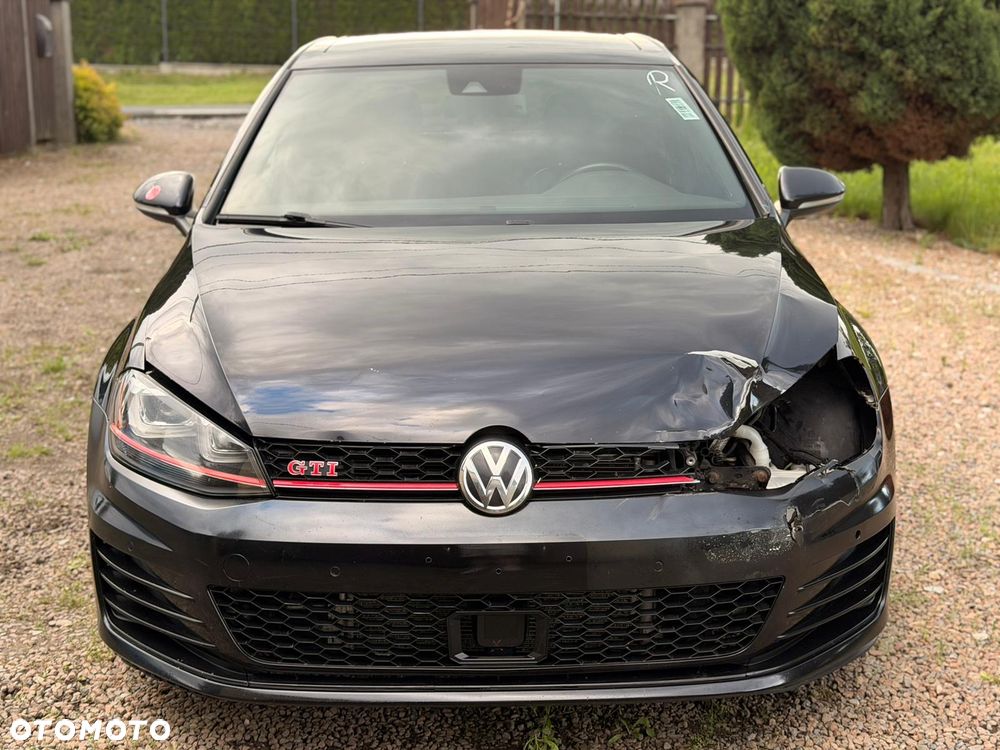 Volkswagen Golf GTI Performance BlueMotion Technology DSG - 8
