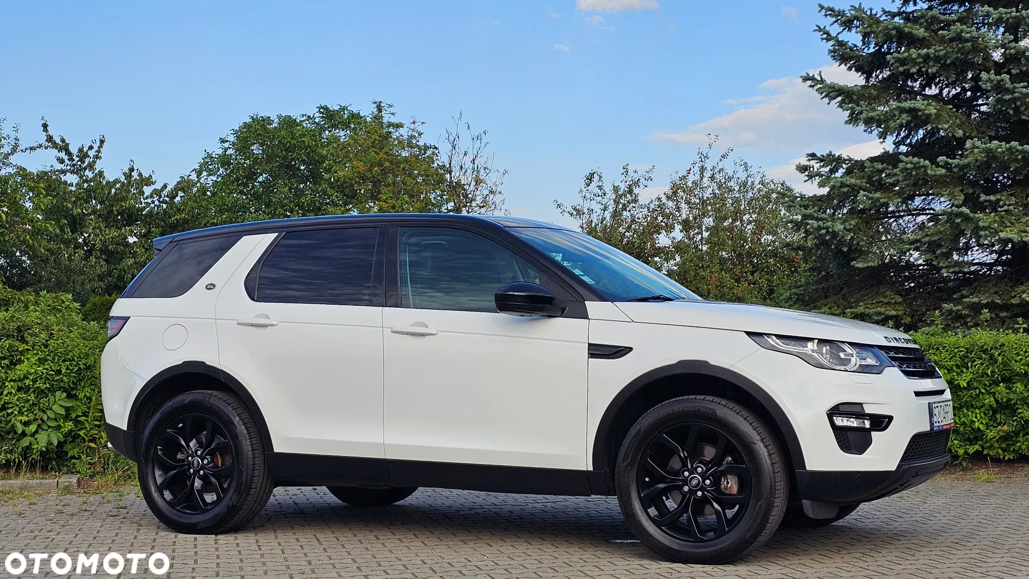 Land Rover Discovery Sport 2.0 TD4 HSE Luxury - 4