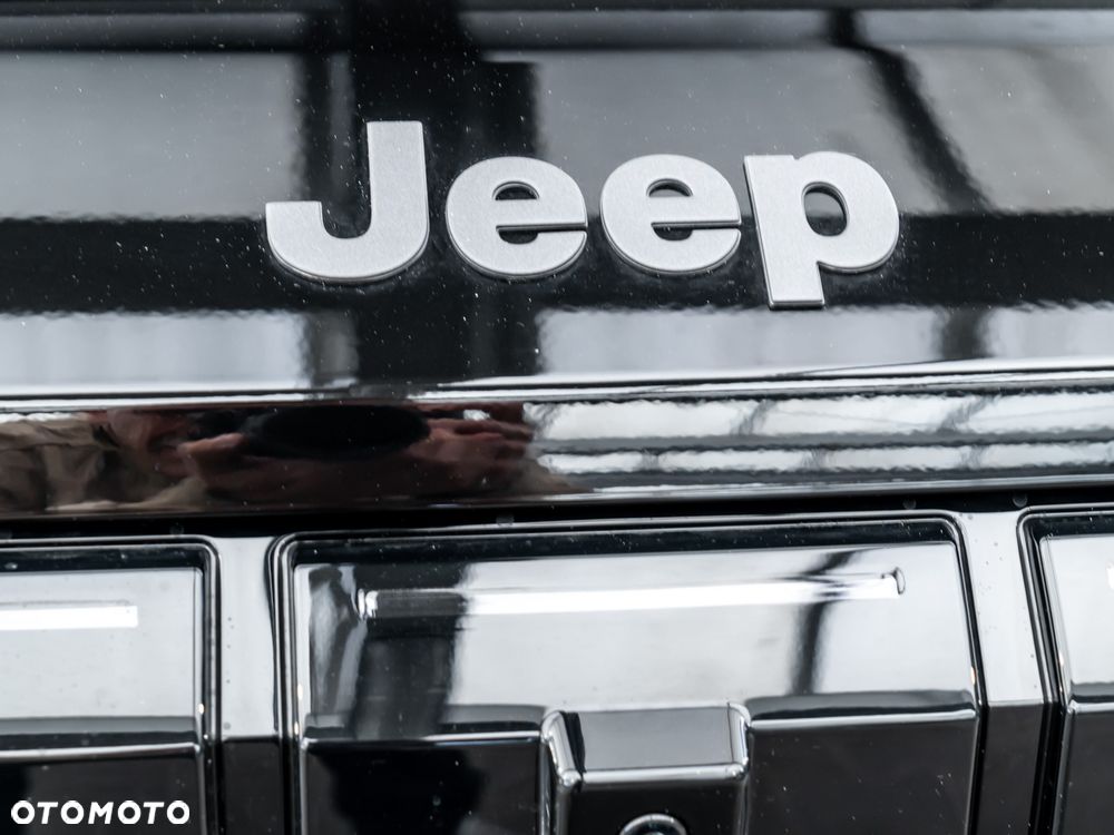 Jeep Compass - 13
