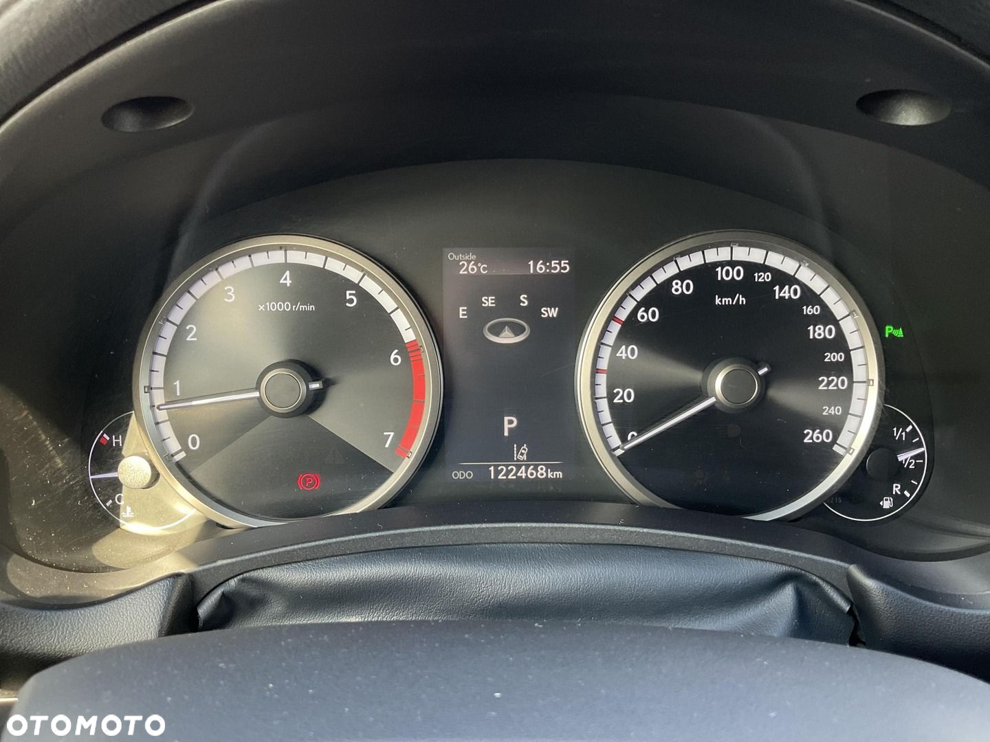 Lexus NX 300 F Sport AWD - 18