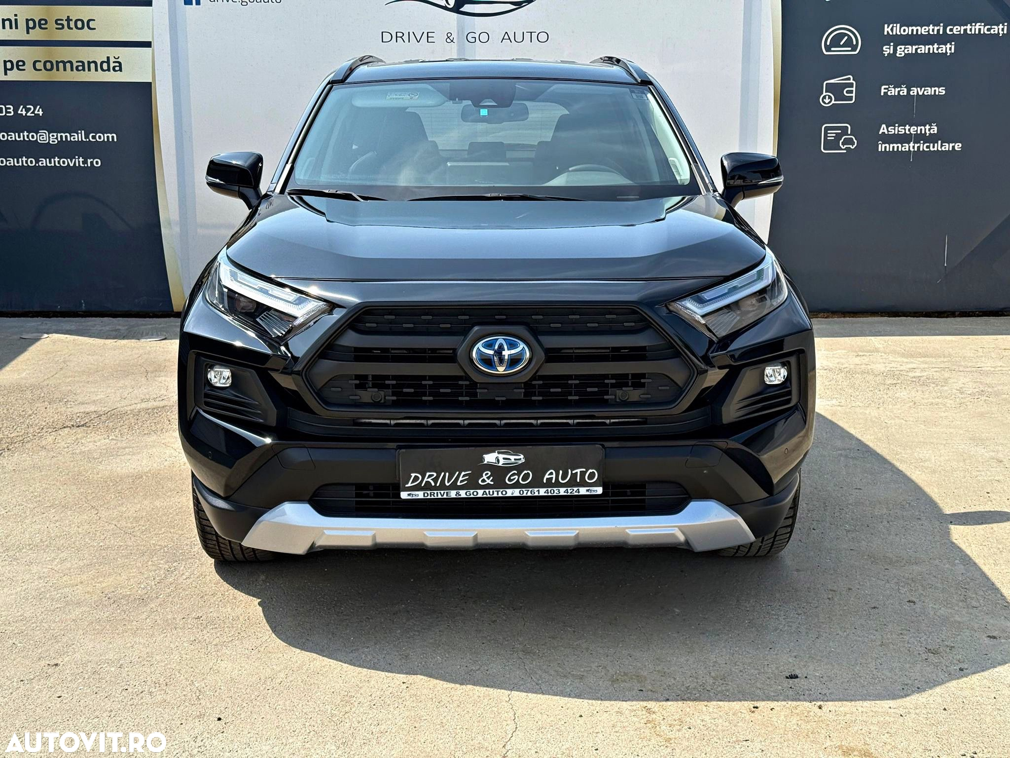 Toyota RAV4 2.5 4x4 Hybrid Adventure - 4