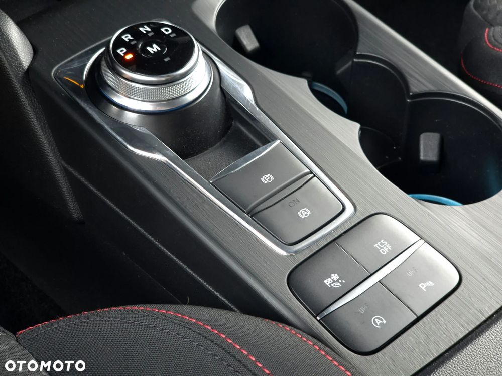 Ford Focus 2.0 EcoBlue STart-Stopp-System ST-LINE X - 33