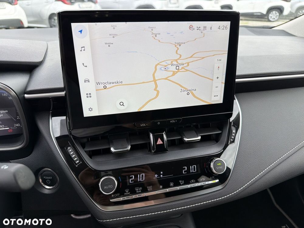 Toyota Corolla 1.8 Hybrid Style - 18