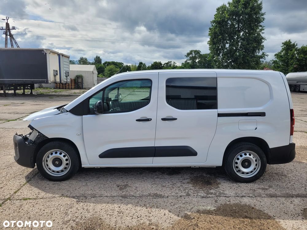 Citroën Berlingo XL 1.5 BlueHDI Max S&S EAT8 - 24